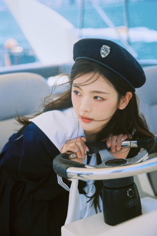 男人和美女